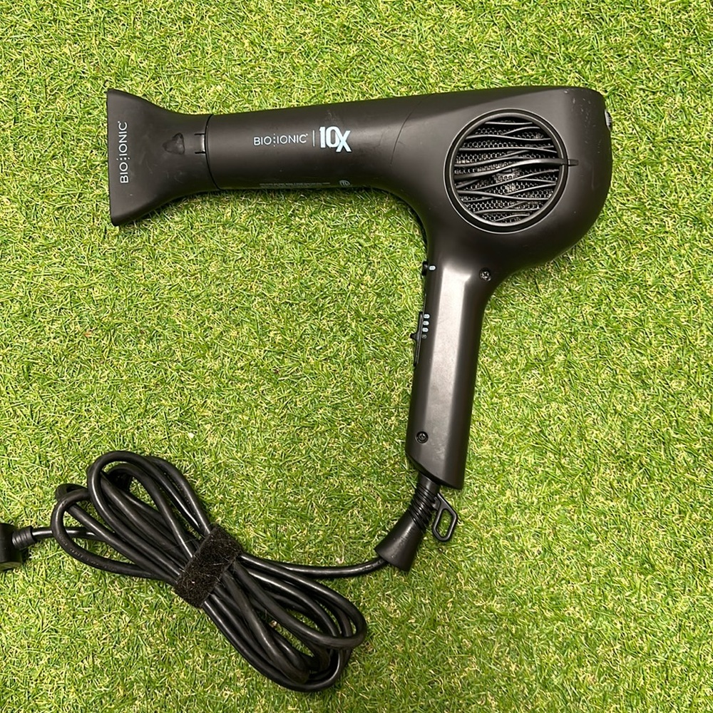 Used bio ionic 10x blow dryer